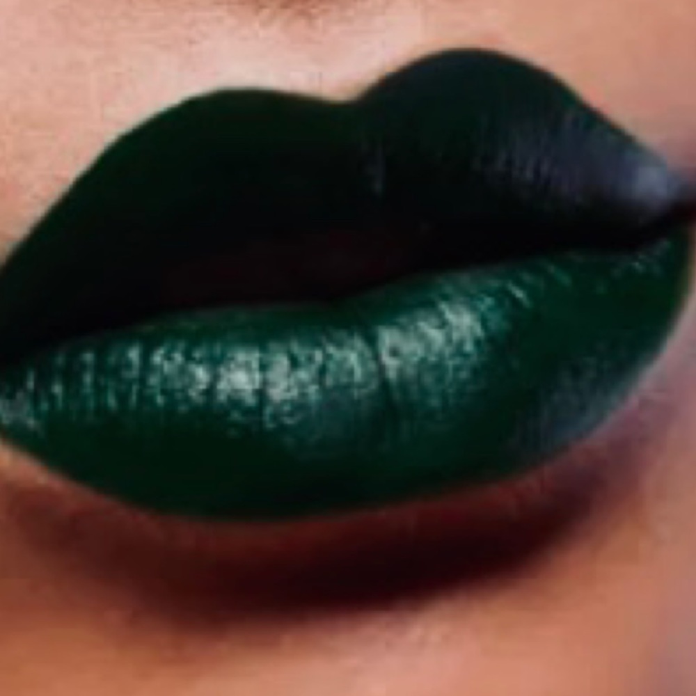 🟢💎👄MORPHE x All Green… no Envy Vibes👄💎🟢💎